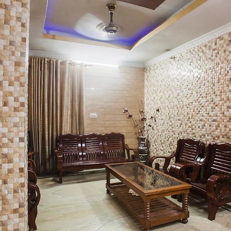 Hotel Grant Deluxe Meerut Luaran gambar